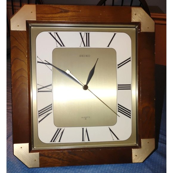 Seiko Wall Decor Wooden Seiko Quartz Wall Clock With Wood Frame